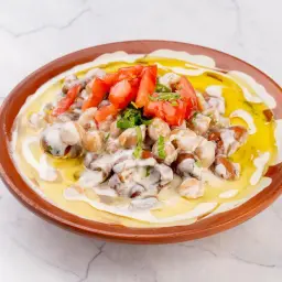 فول شامي بالطحينة