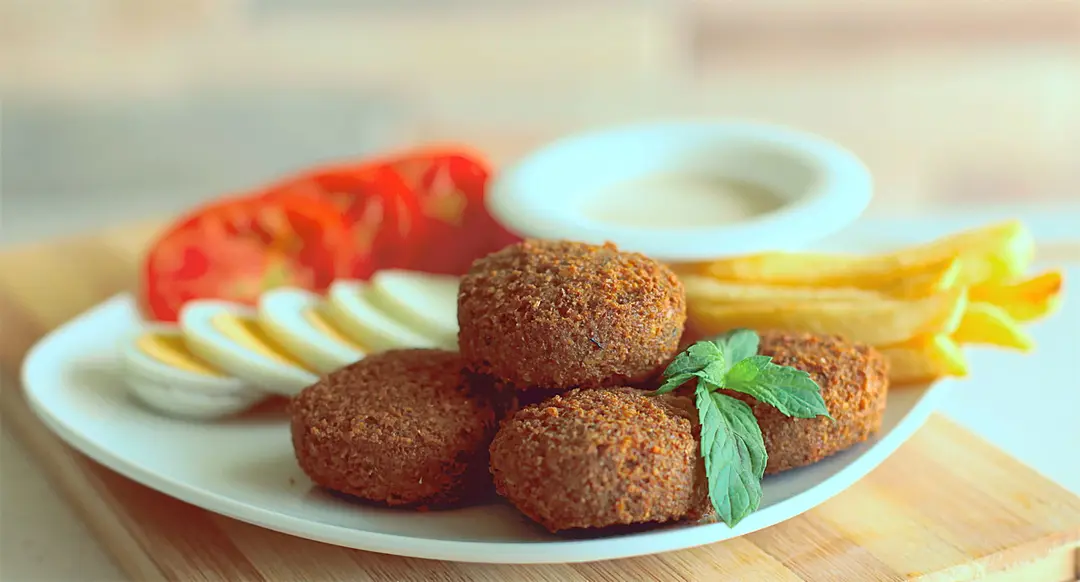 طبق فلافل
