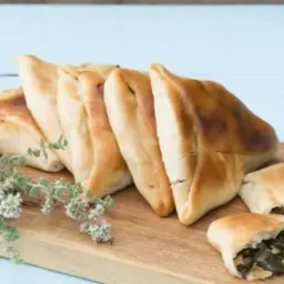 معجنات سبانخ