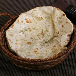 Cheese Naan