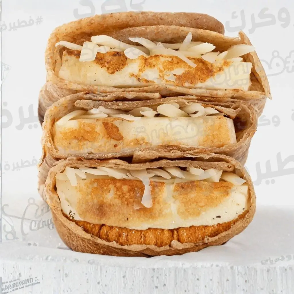 فطيرة ثلاجة أجبان (شيدر و قشقوان و قطعة كيري )
