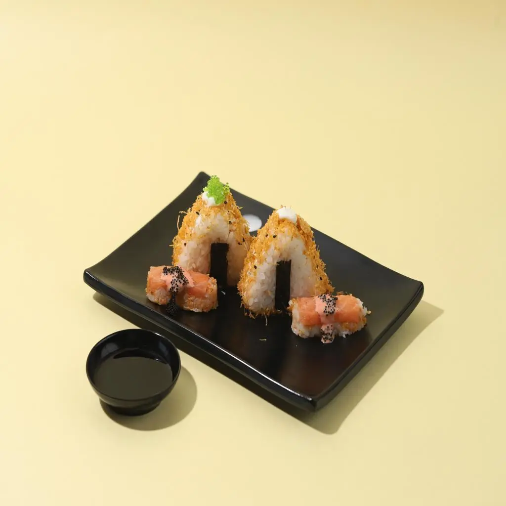 Onigiri and Salmon Nigiri