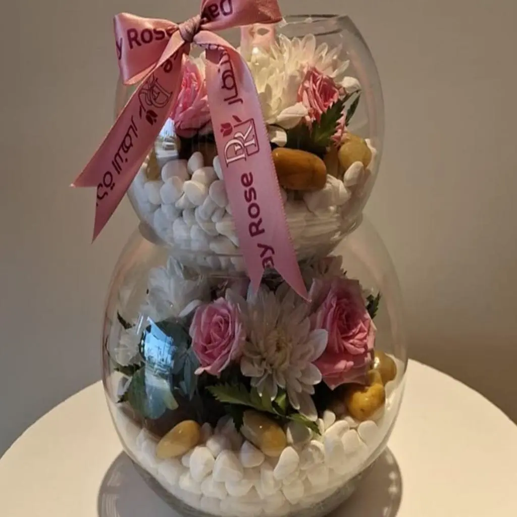 Daytime Garden Vase