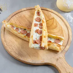 Akkawi cheese with sausage pie