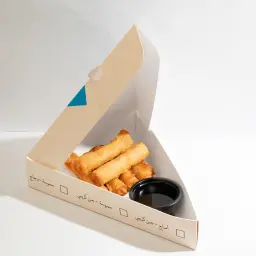 Cream Cheese Fingers Triangle with Shera Sauce