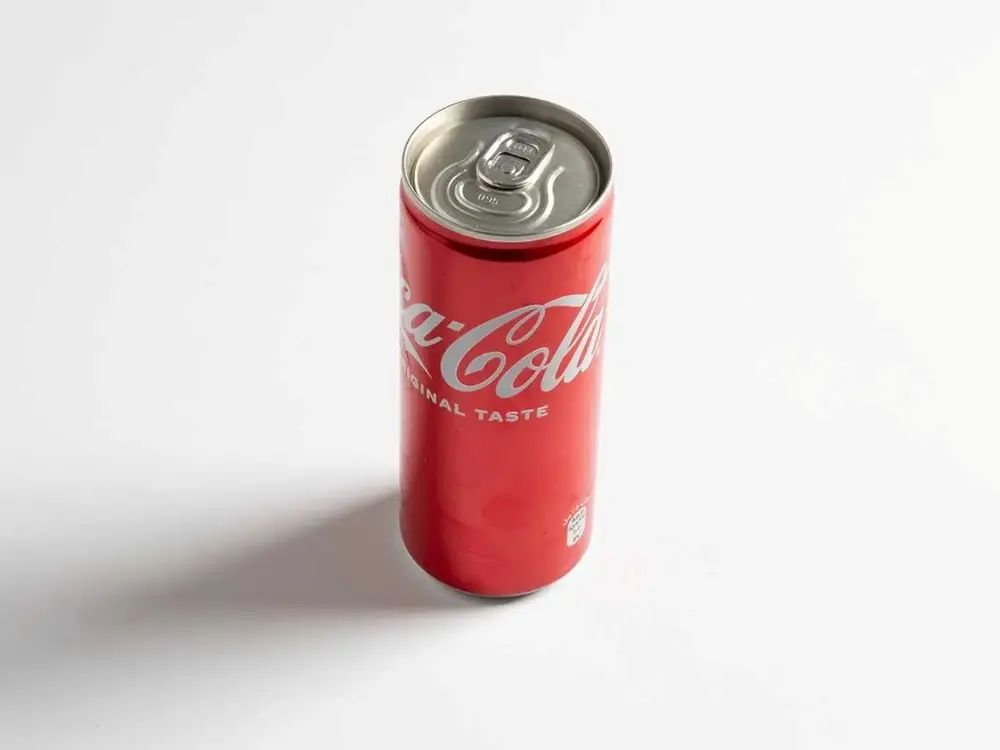 Cola