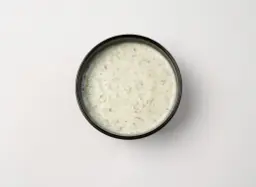 سلطة خيار باللبن