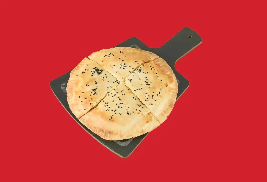 فطيرة دجاج بالجبنة