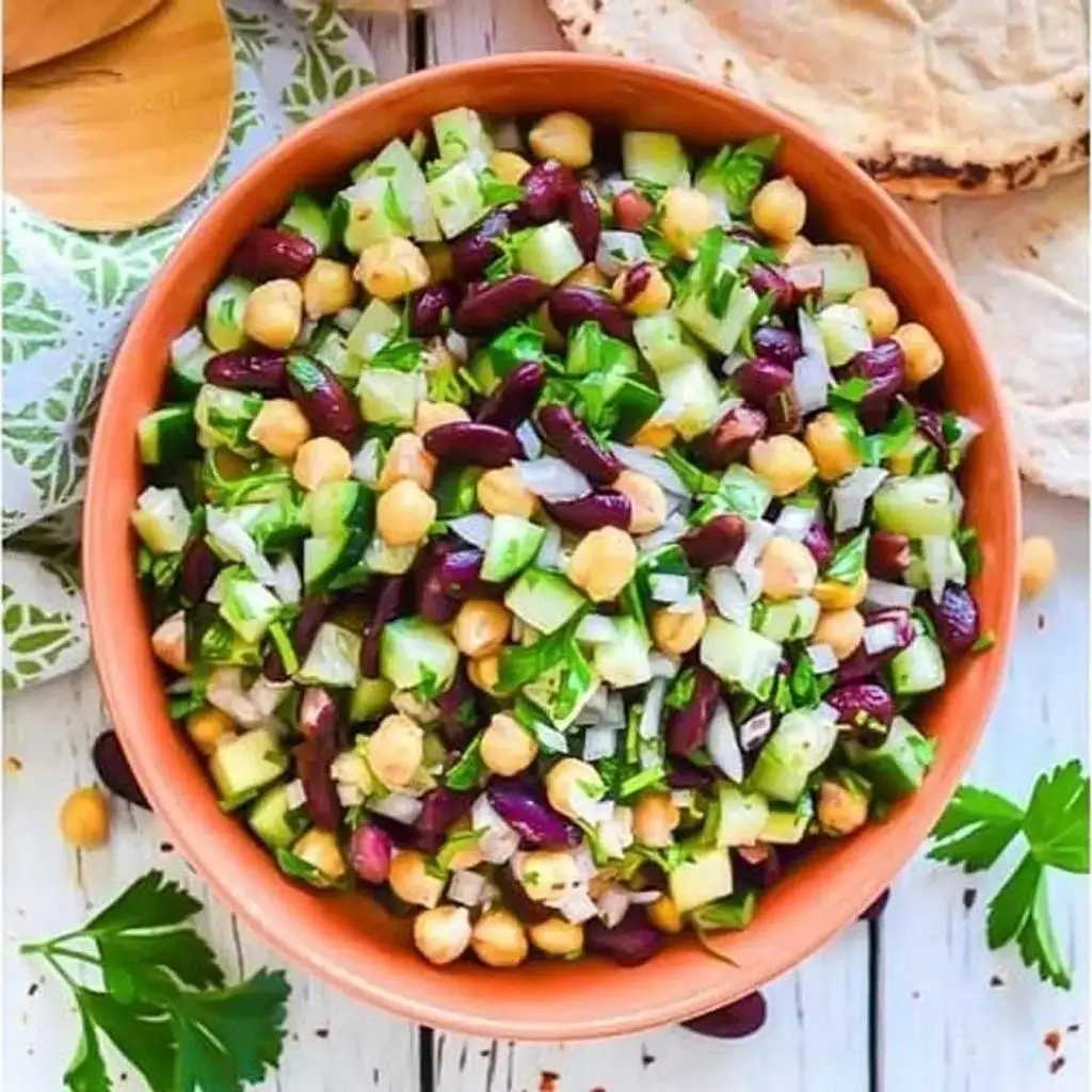 سلطة فاصولياء حمراء