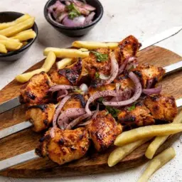 شيش طاووق مع أرز