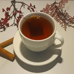 Sulaimani Red Tea with Mint Leaves