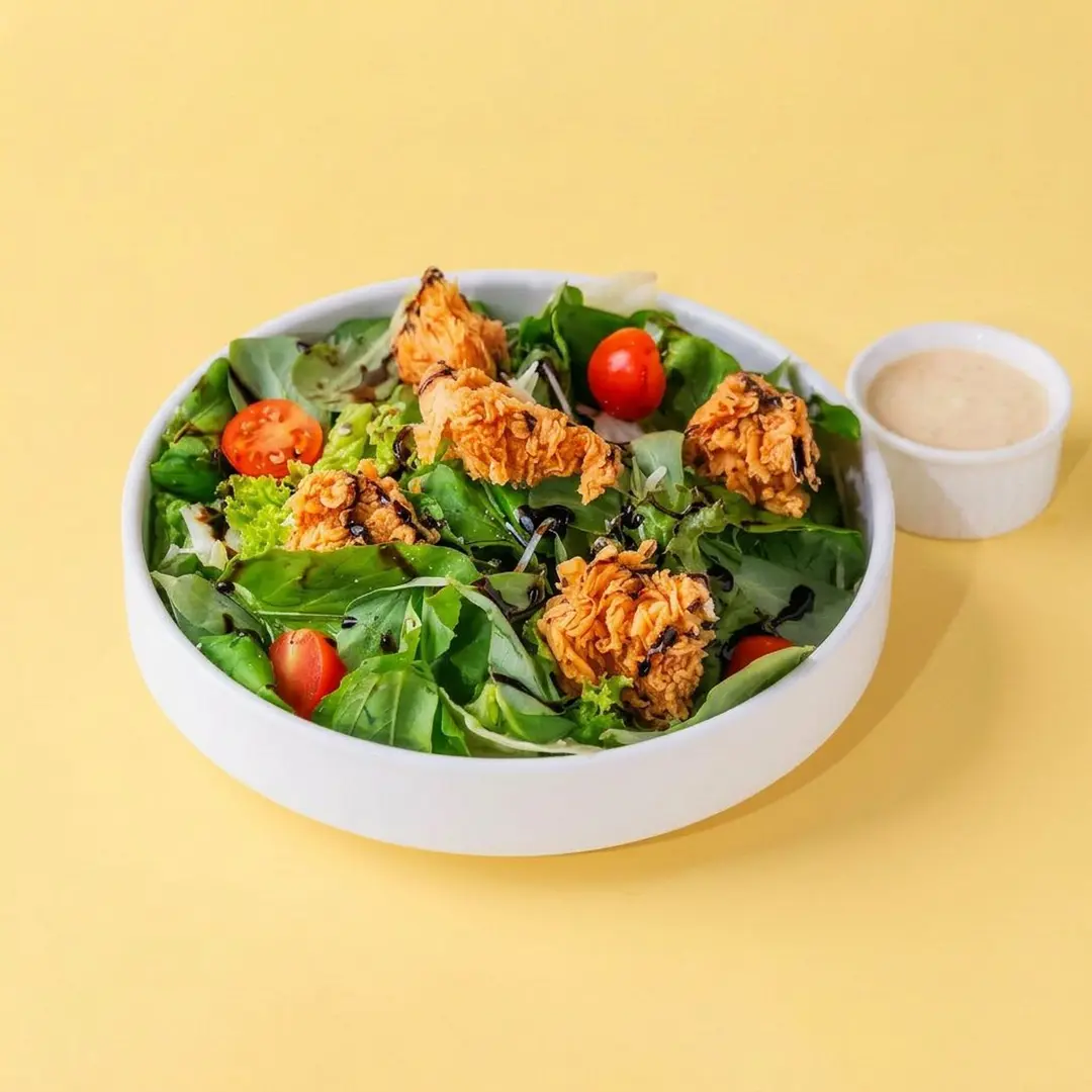 CM Salad & Chicken