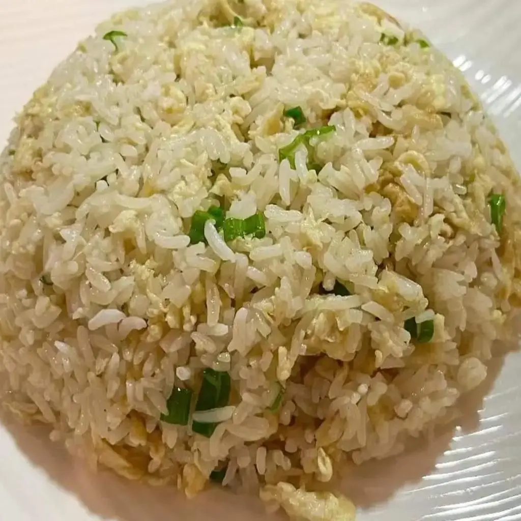 أرز بالبيض مقلي
