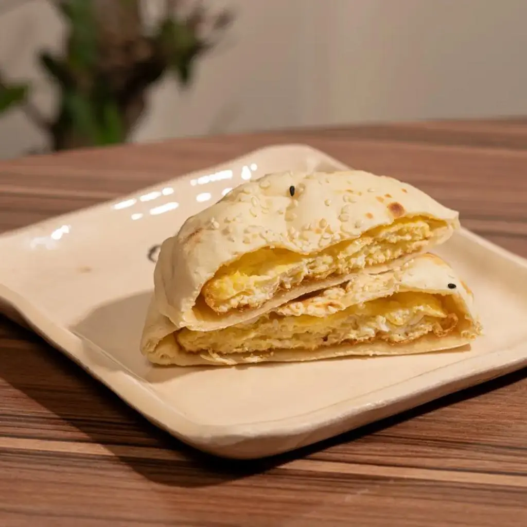 Eggs sandwich