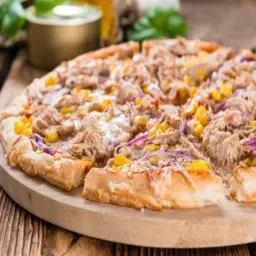 Tuna Pizza
