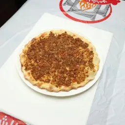 صفيحة شامية بالطماطم