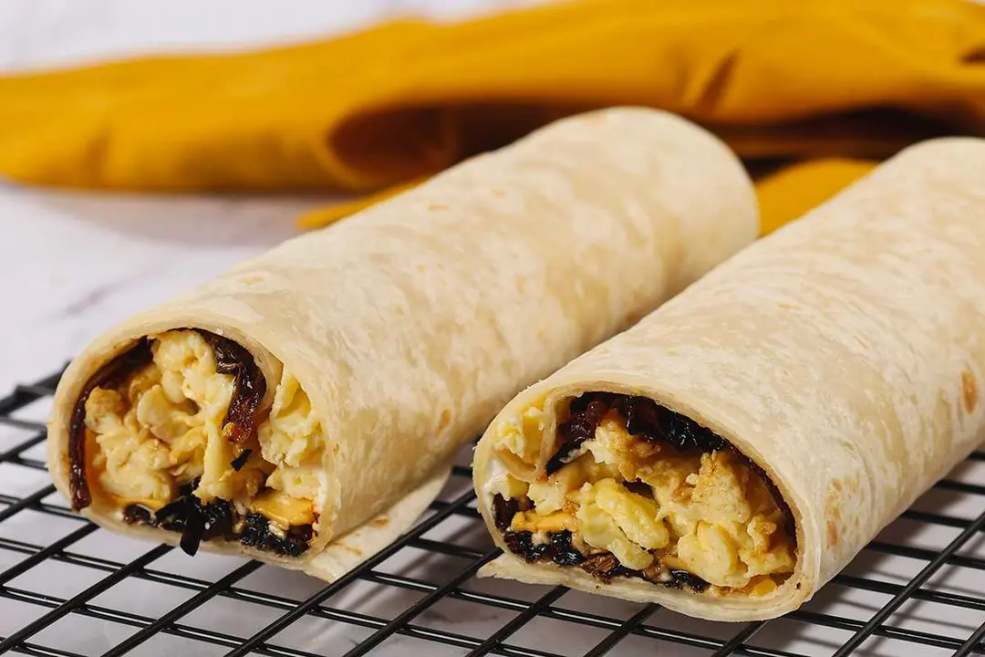 Classic brEGGfast Wrap