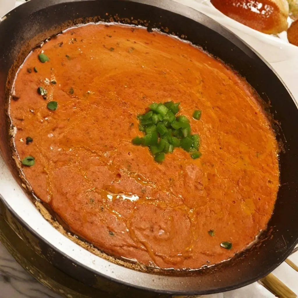 فول بالجبنة
