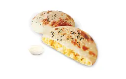 Scrambled Eggs sandwich with cheese