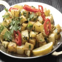 بطاطا حارة