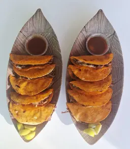 تاكو بريا ١٠ حبة مع تشوروس