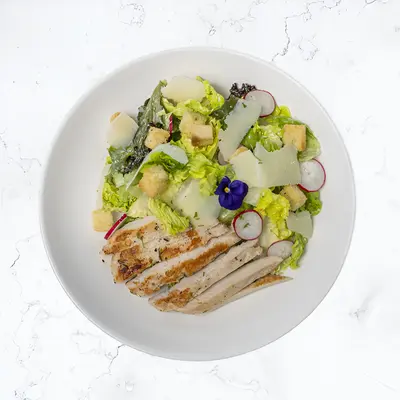 CHICKEN CAESAR SALAD