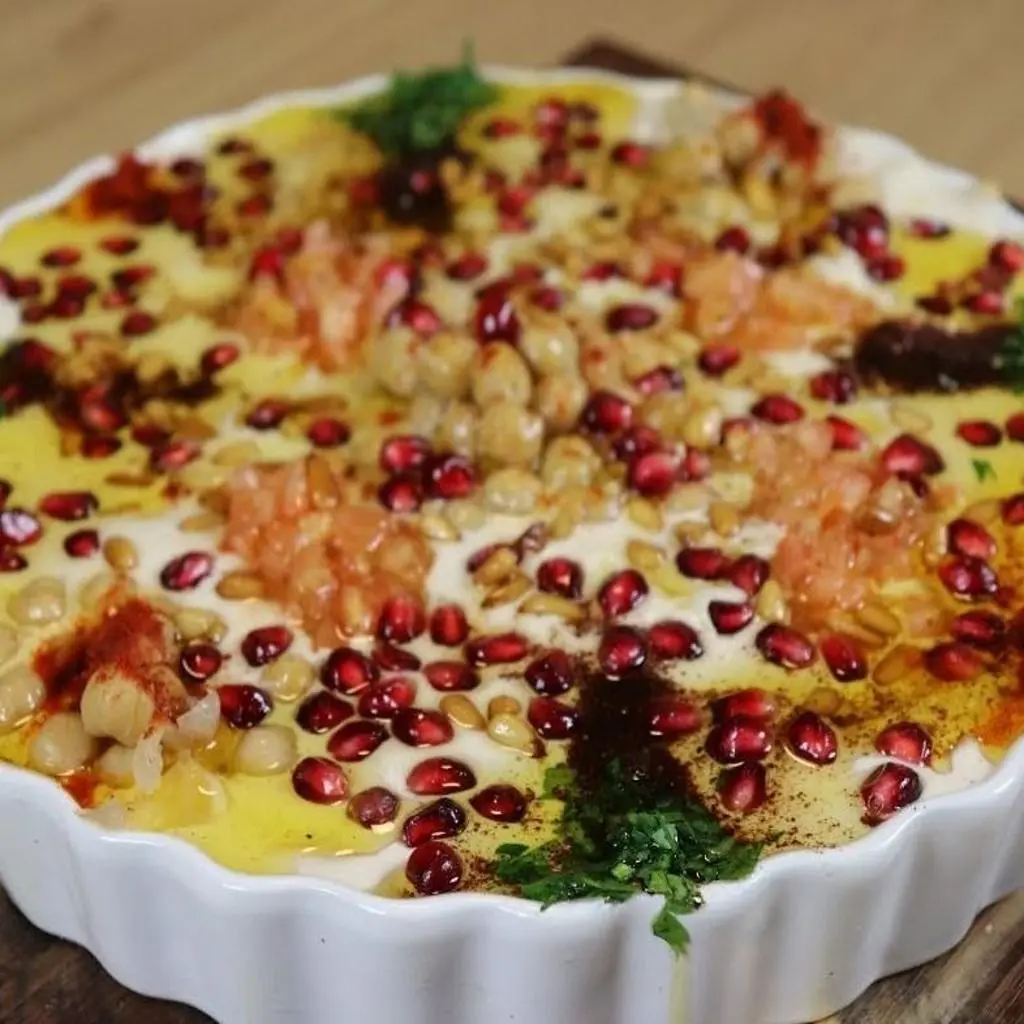 Hummus Fatteh with Nuts