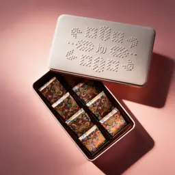 بوكس شوكولاته صغير