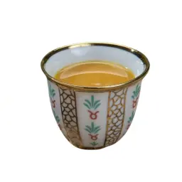 كوب قهوة عربية