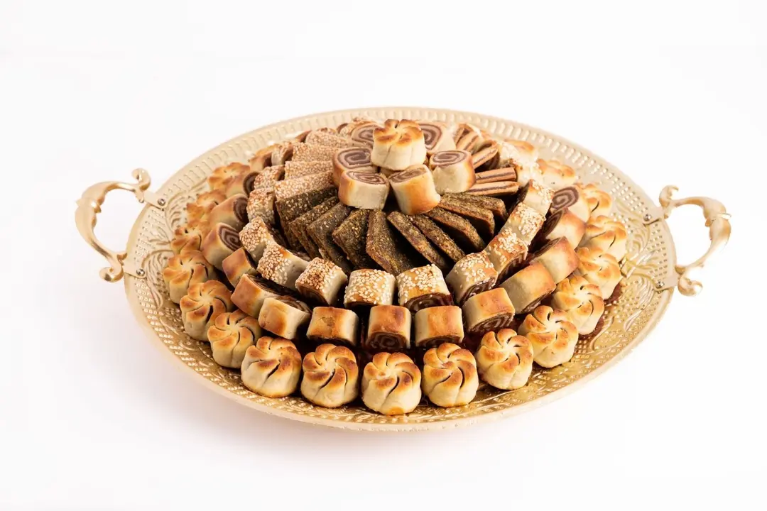Tameez Assorted Date Maamoul Tray