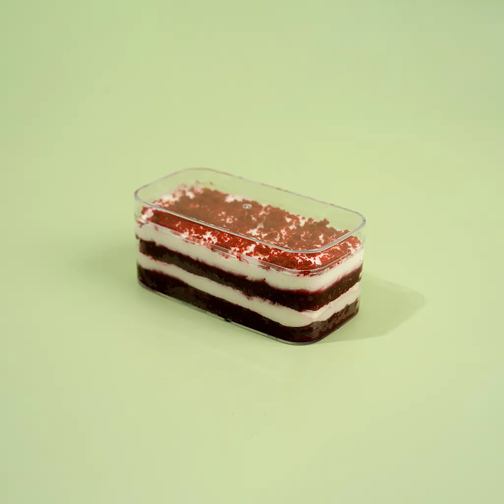 ترافل كيك رد فيلفت
