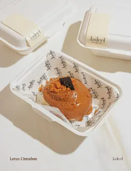 Lotus Cinnabon