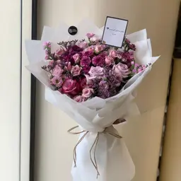 باقة البنفسج