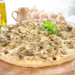 Zaatar with Labneh Mankoushe