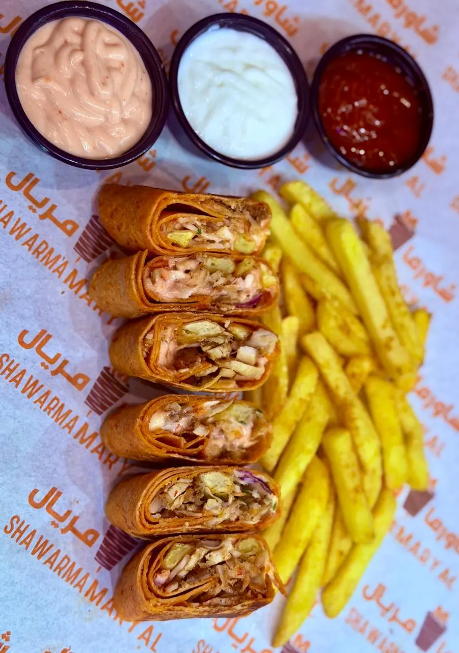 Medium Arabic shawarma in toasted Turkish bread, 9 pieces