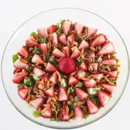 Strawberries Arugula Salad with Nuts