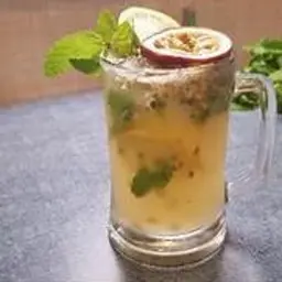 Green Fruit Mojito