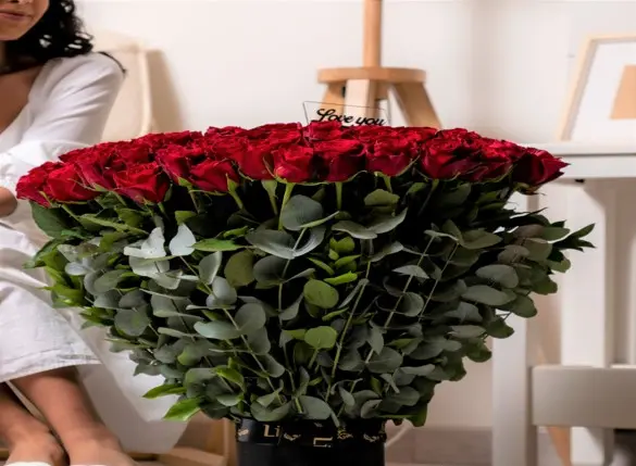 Share Love Leather Vase 100 roses