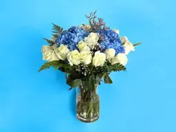 Elegance of Hydrangea Vase 0212