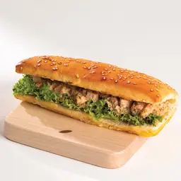 Muqalqal Chicken Sandwich