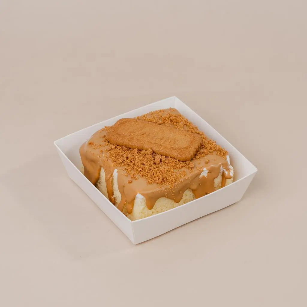 Lotus Milk Cake