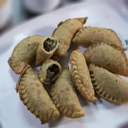 سمبوسة بف سبانخ