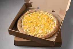 بيتزا ماك آند تشيز وسط