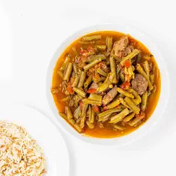 فاصوليا خضرا باللحمة (وجبة)