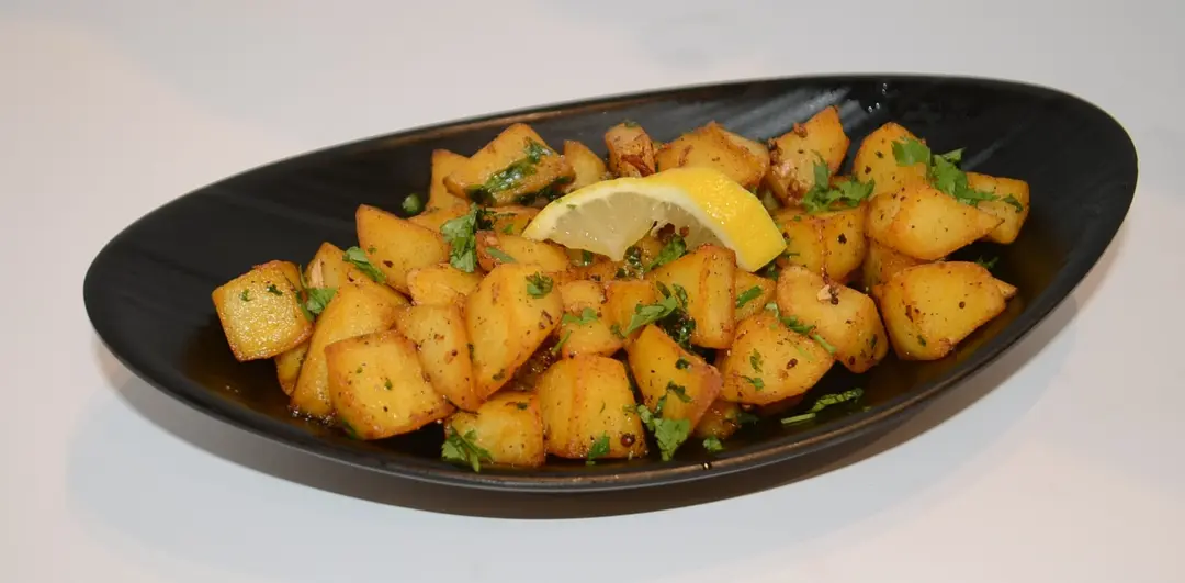 بطاطا حارة