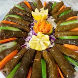 ورق عنب بيتي طازج