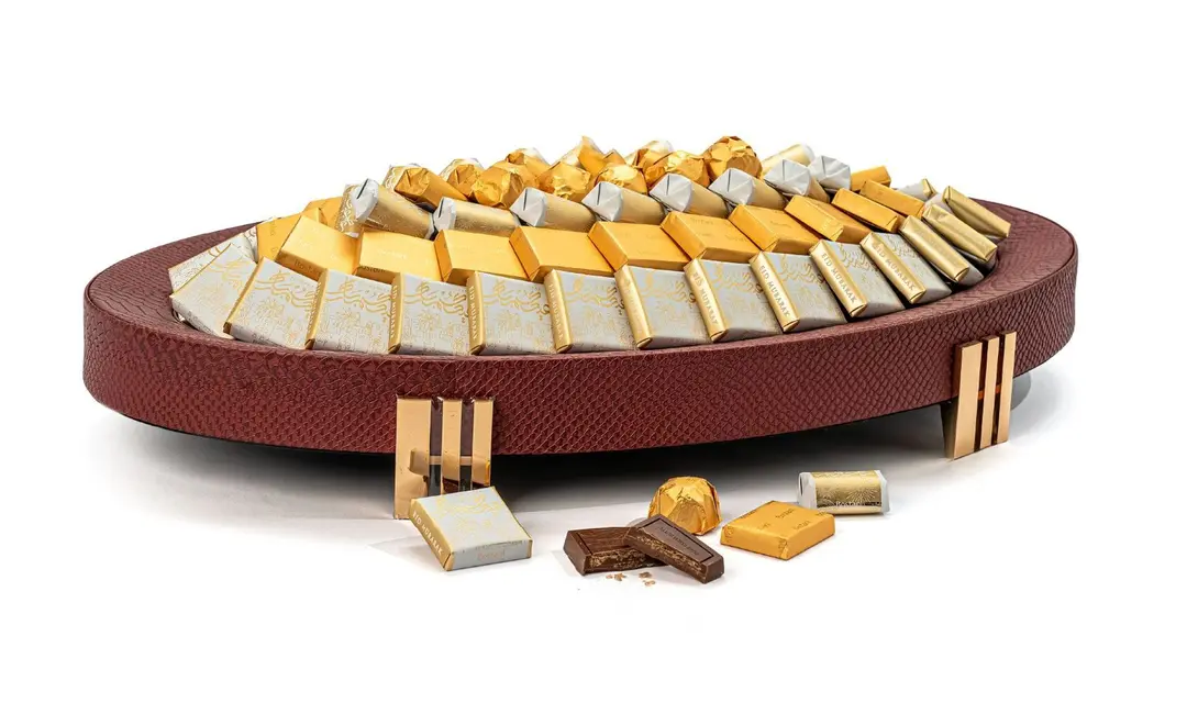 Large Oval Eid Mubarak Maroon Tray with Legs