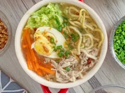 شوربة مامي بالدجاج