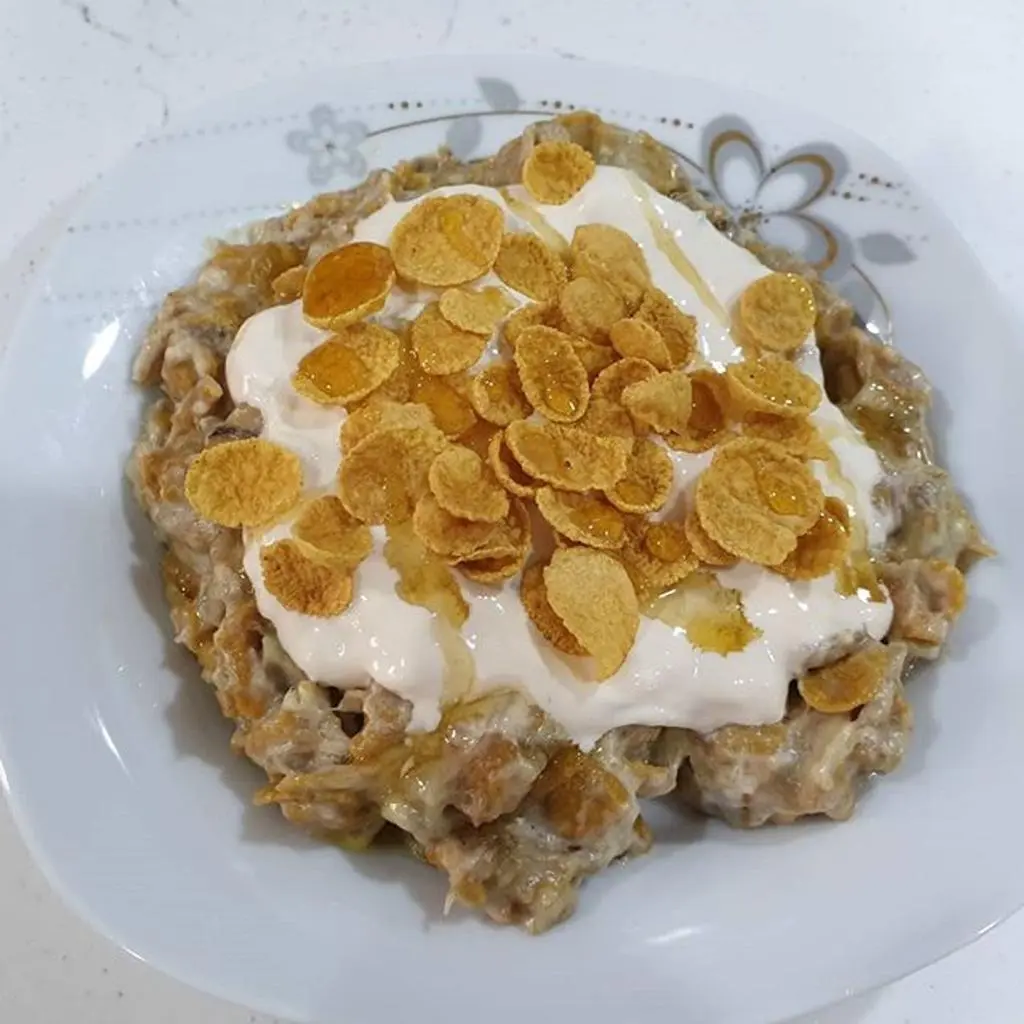 معصوب بالسمن والقشطة