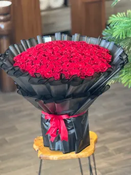 The giant bouquet